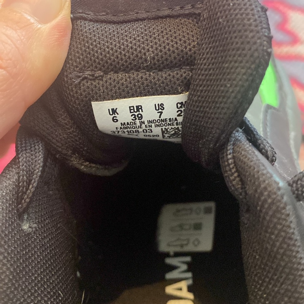 Puma X- Ray 2 Square - Picture 9 of 9